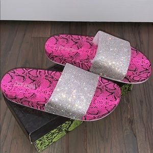 Fashion Nova Sparkly Slides